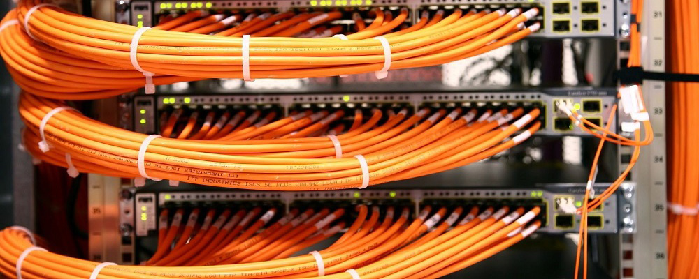 Server Ethernet Cables 1920×1080 A